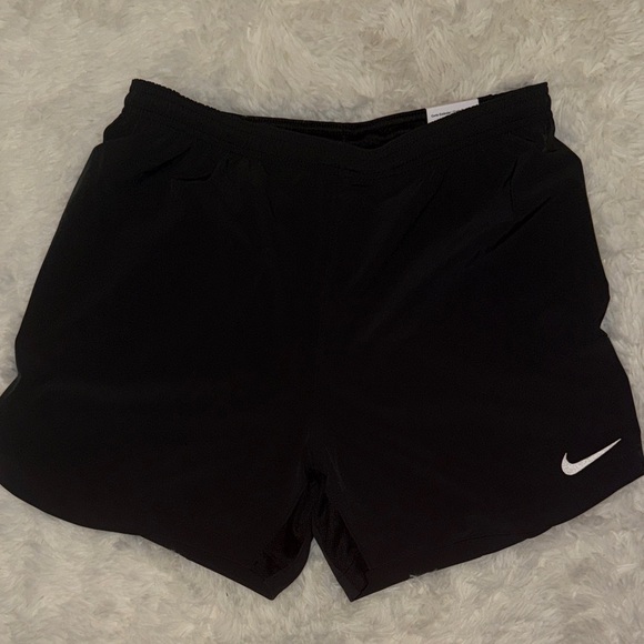 Nike Women's Athletic Black Shorts - Picture 1 of 5